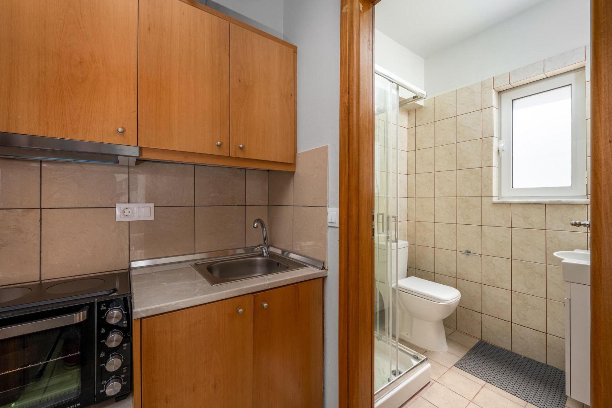 Elli Downtown Apartment